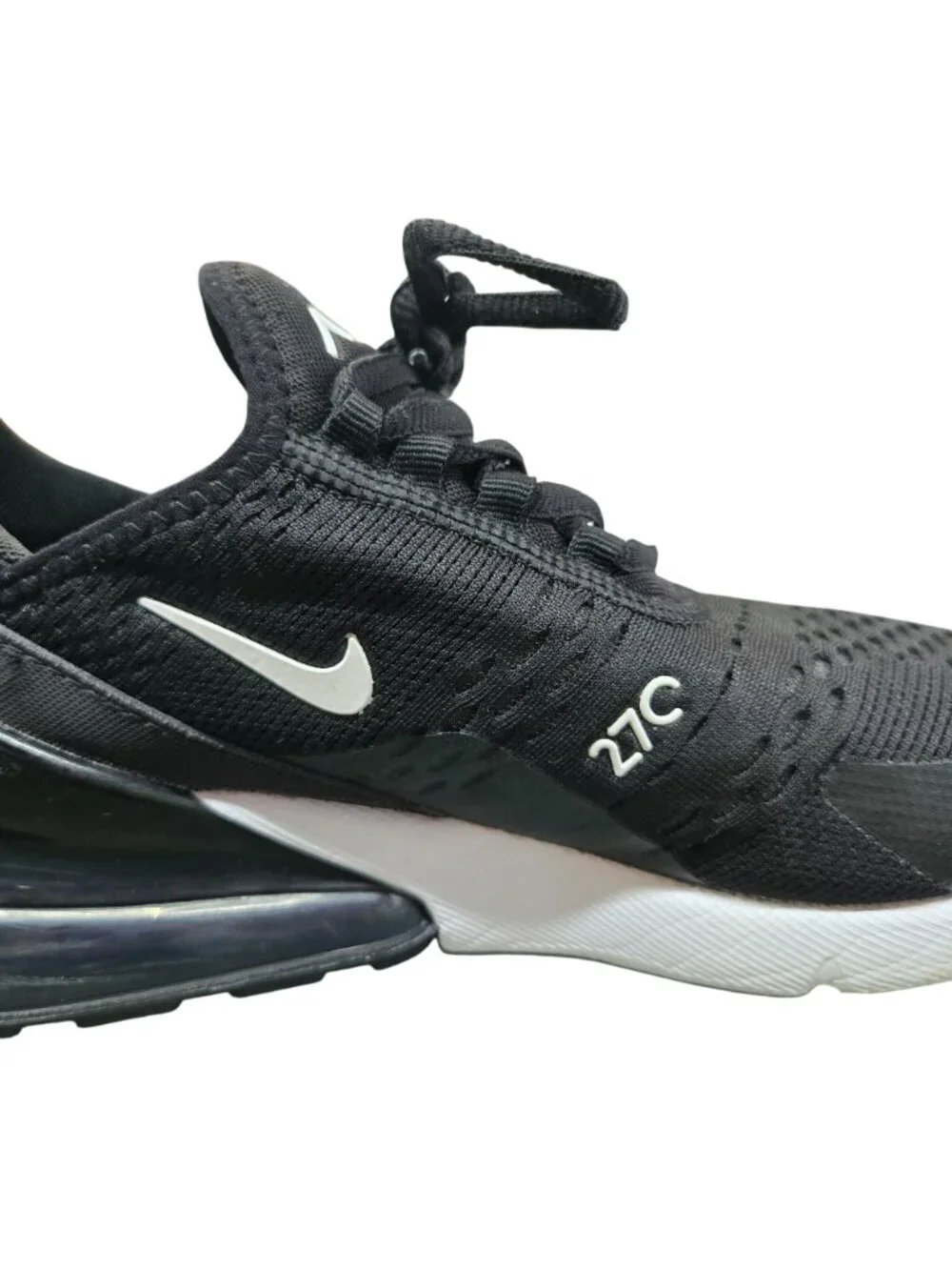 Nike Air Max 270 Black & White Sneakers Women’s Size 8.5 Lightweight Design With